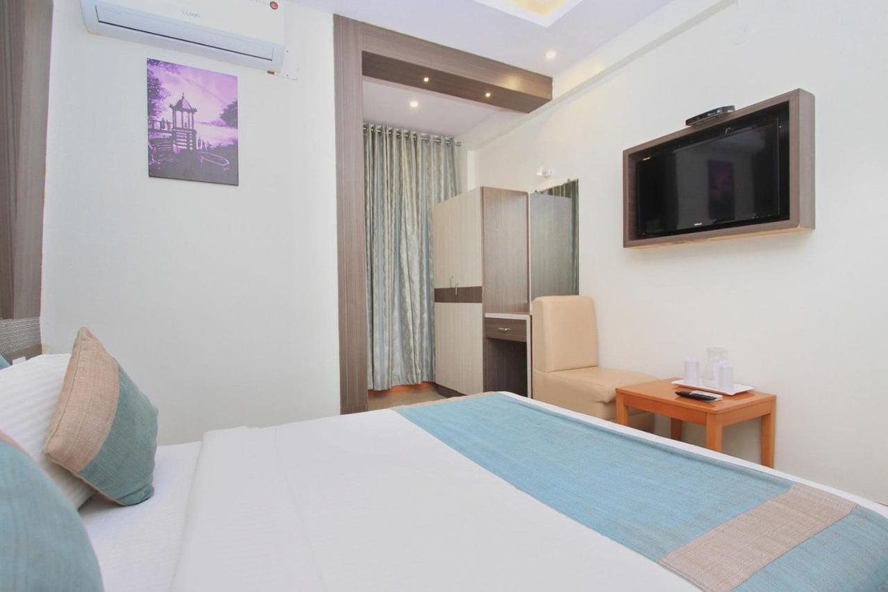 Aishwarya Le Royal Otel Maisur Oda fotoğraf